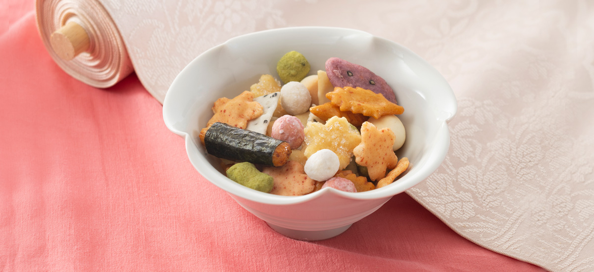 あられ吹き寄せ 花うららけし