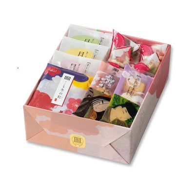 人気銘菓4種と限定チョコあられ入り「風花つづり」化粧箱 B (24袋入り)